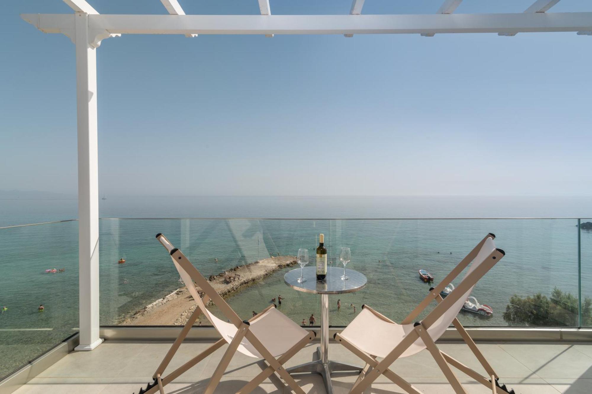 Golden Coast Resort Kypseli Eksteriør billede