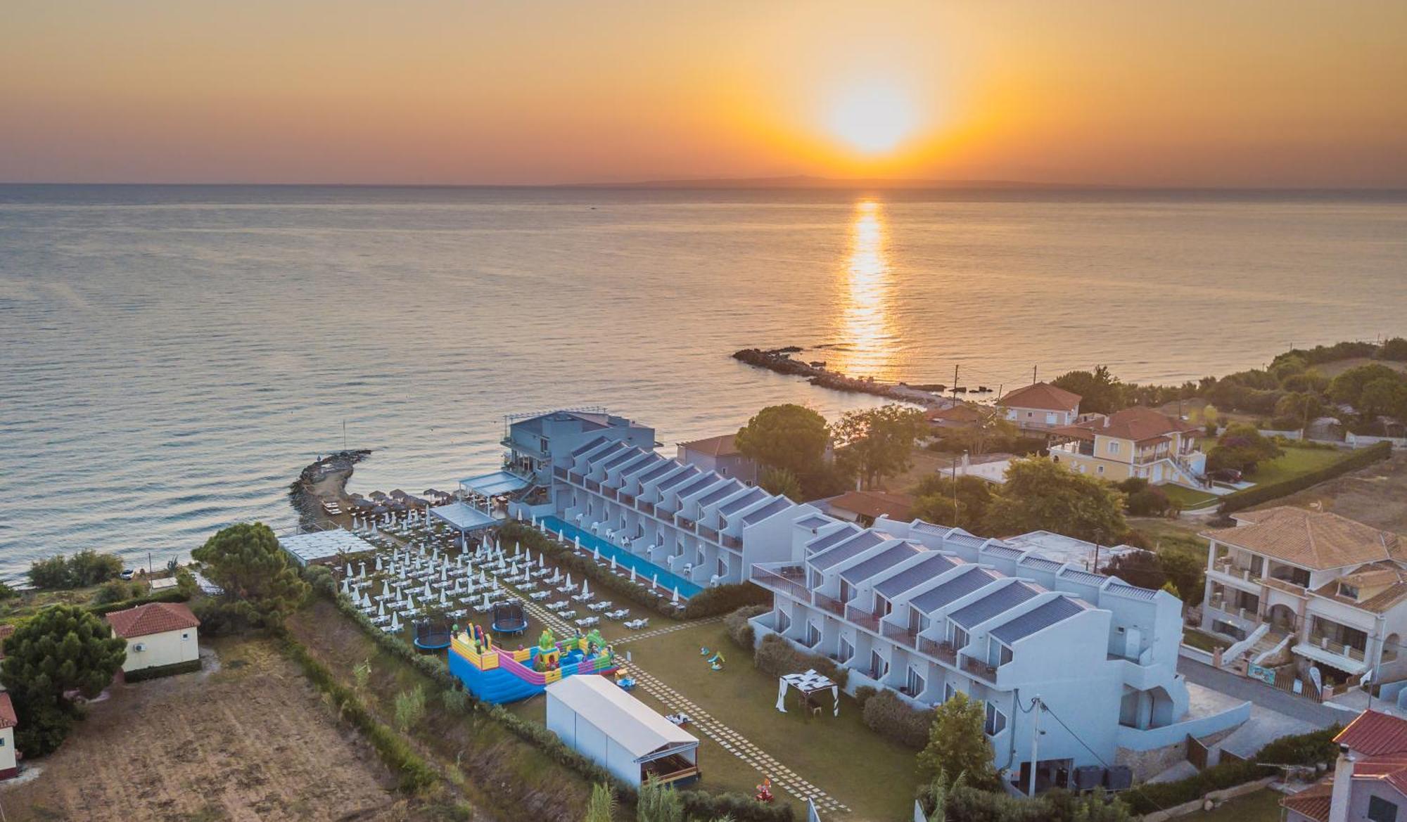 Golden Coast Resort Kypseli Eksteriør billede