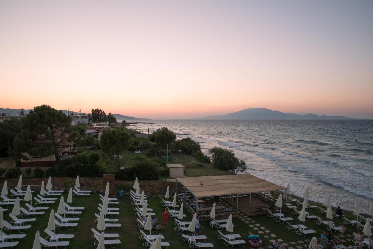 Golden Coast Resort Kypseli Eksteriør billede